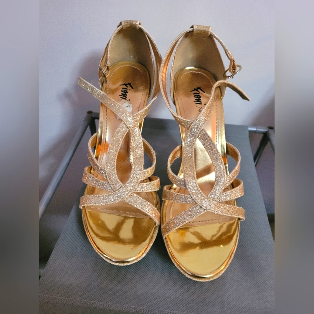 Gold heels size 7